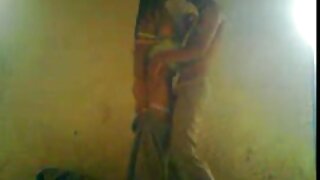 Pink milf Akari Kand ...