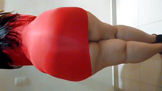 მიმზიდველი შავგვრემა ...